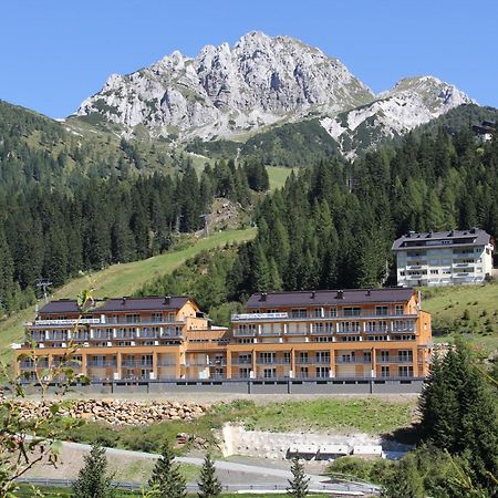 Aparthotel Haus CKPK Lux Sonnenalpe Nassfeld Exterior foto